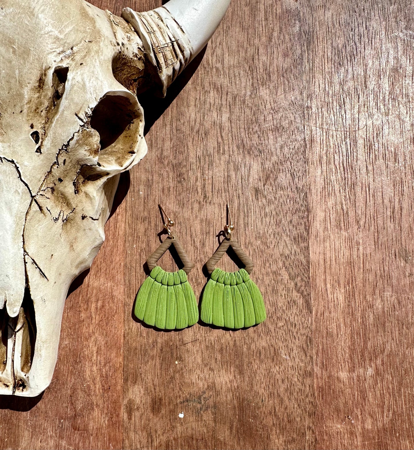 Brown/olive macramé earrings 
