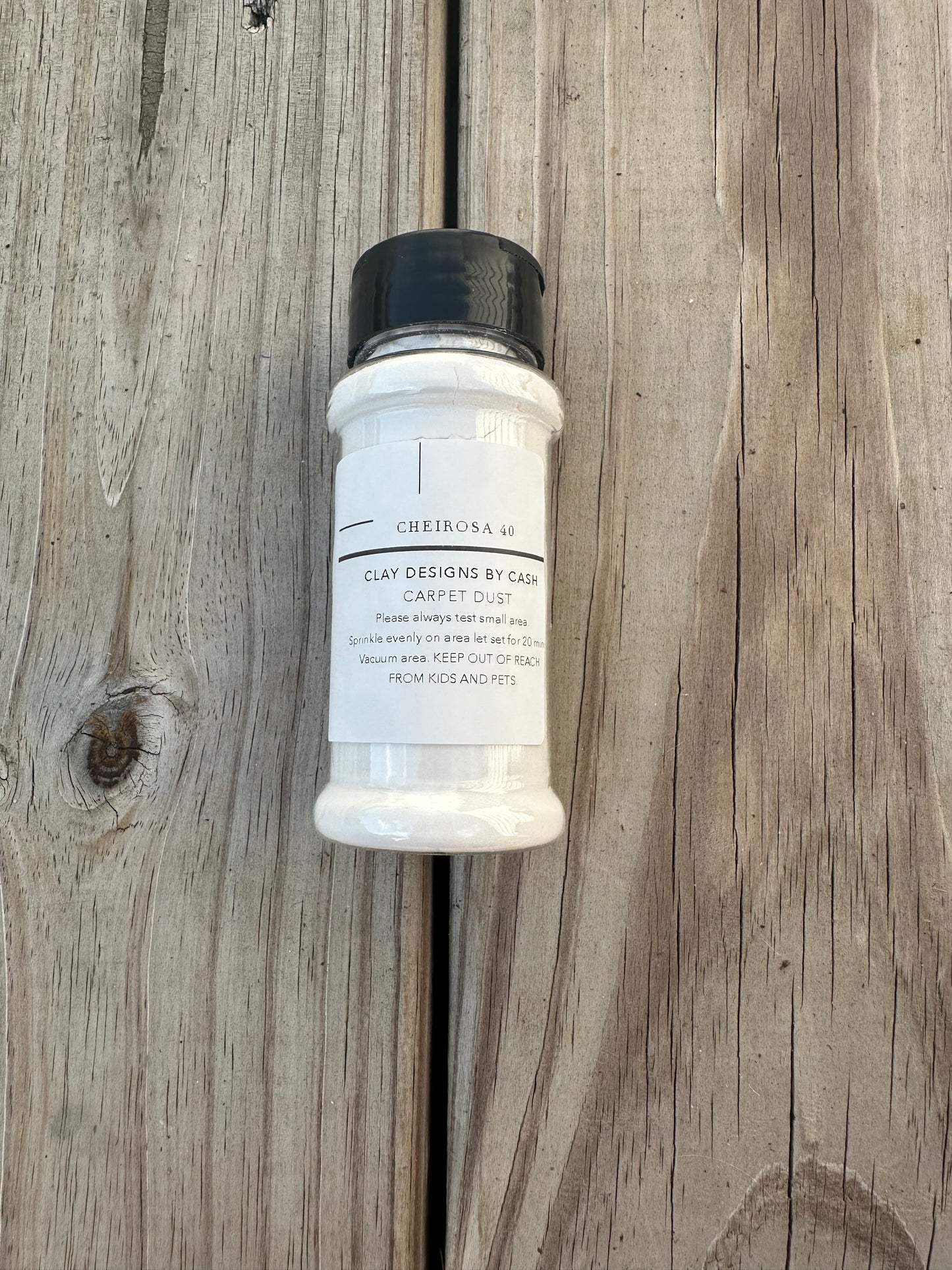 Cheirosa 40 carpet dust