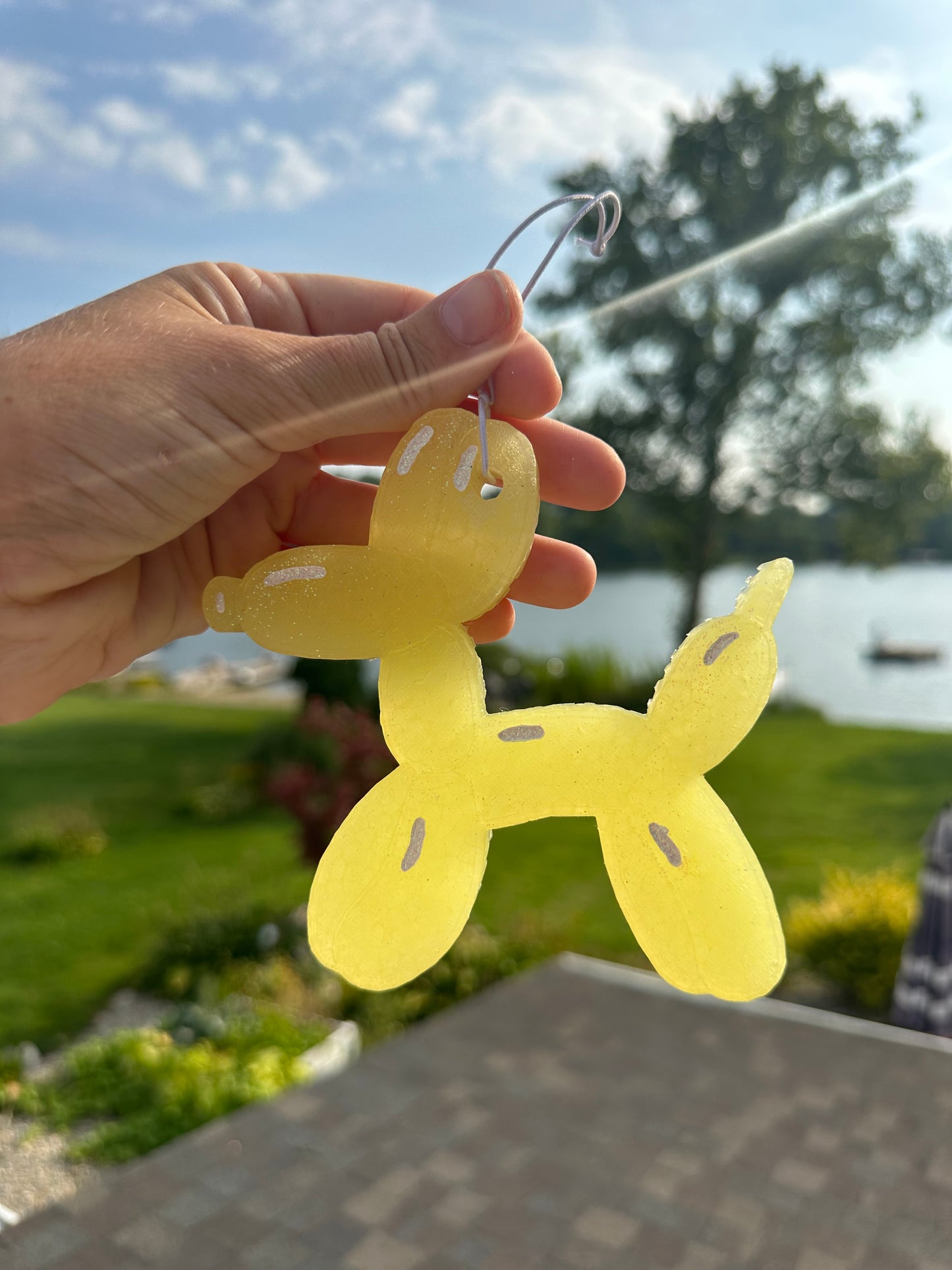 Yellow balloon dog freshie