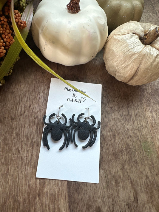 Spider dangles