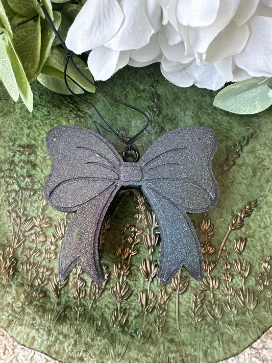Black shimmer bow freshie