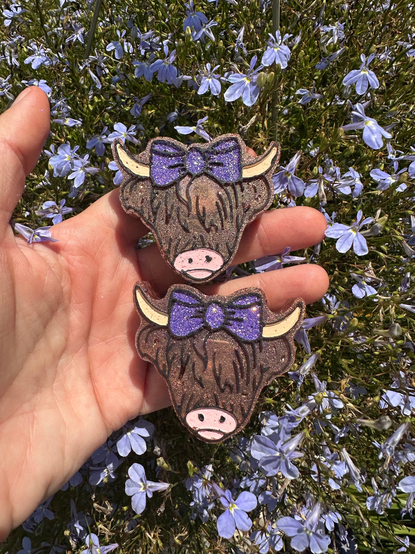 Purple glitter highland cow vent clips
