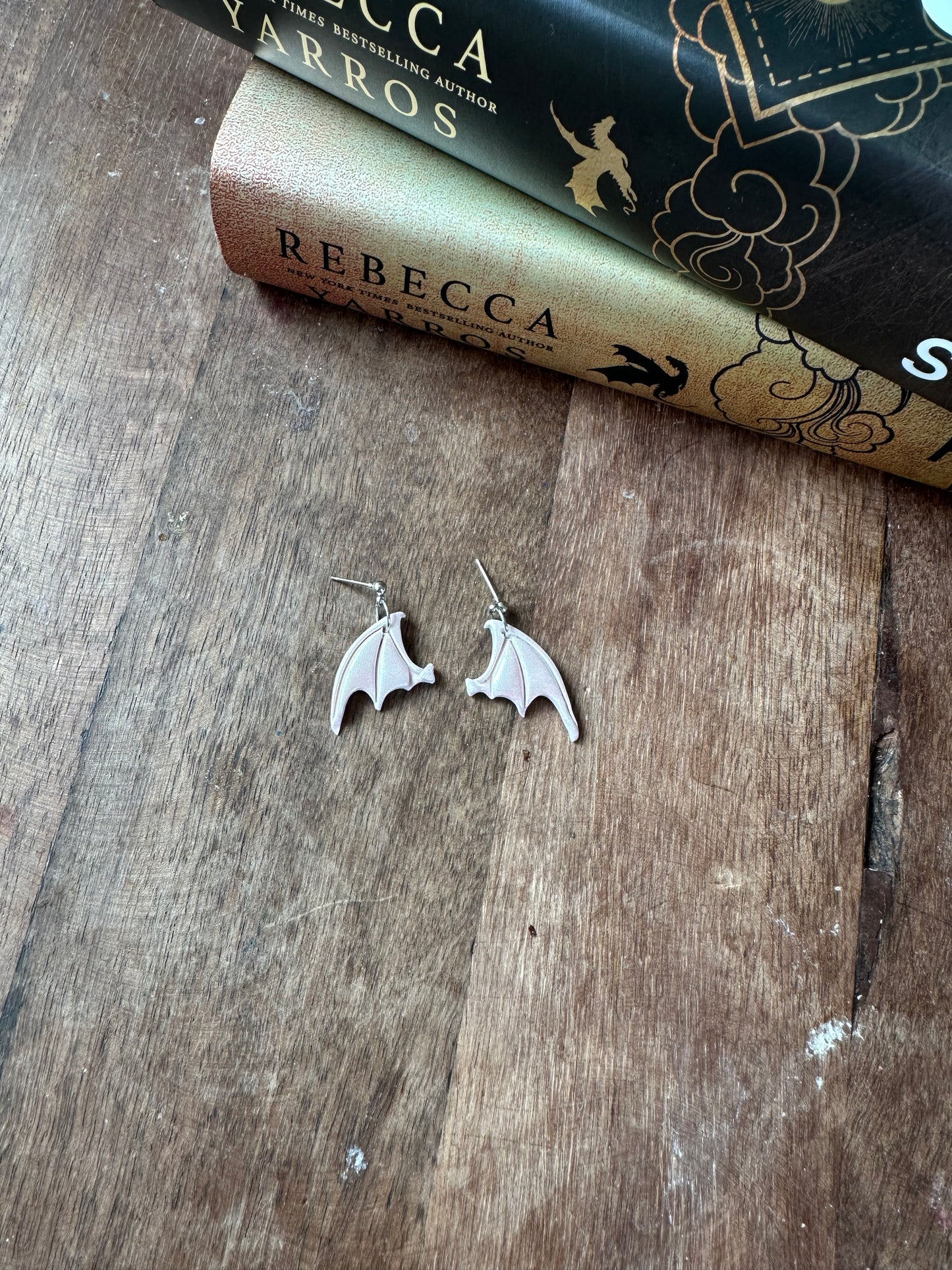 White shimmer fae wings