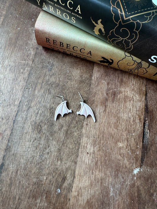 White shimmer fae wings