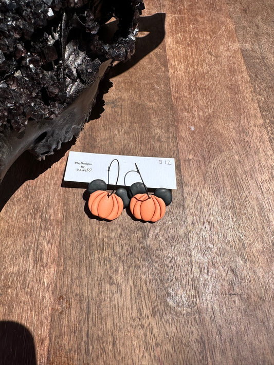 Orange mouse pumpkin hoops