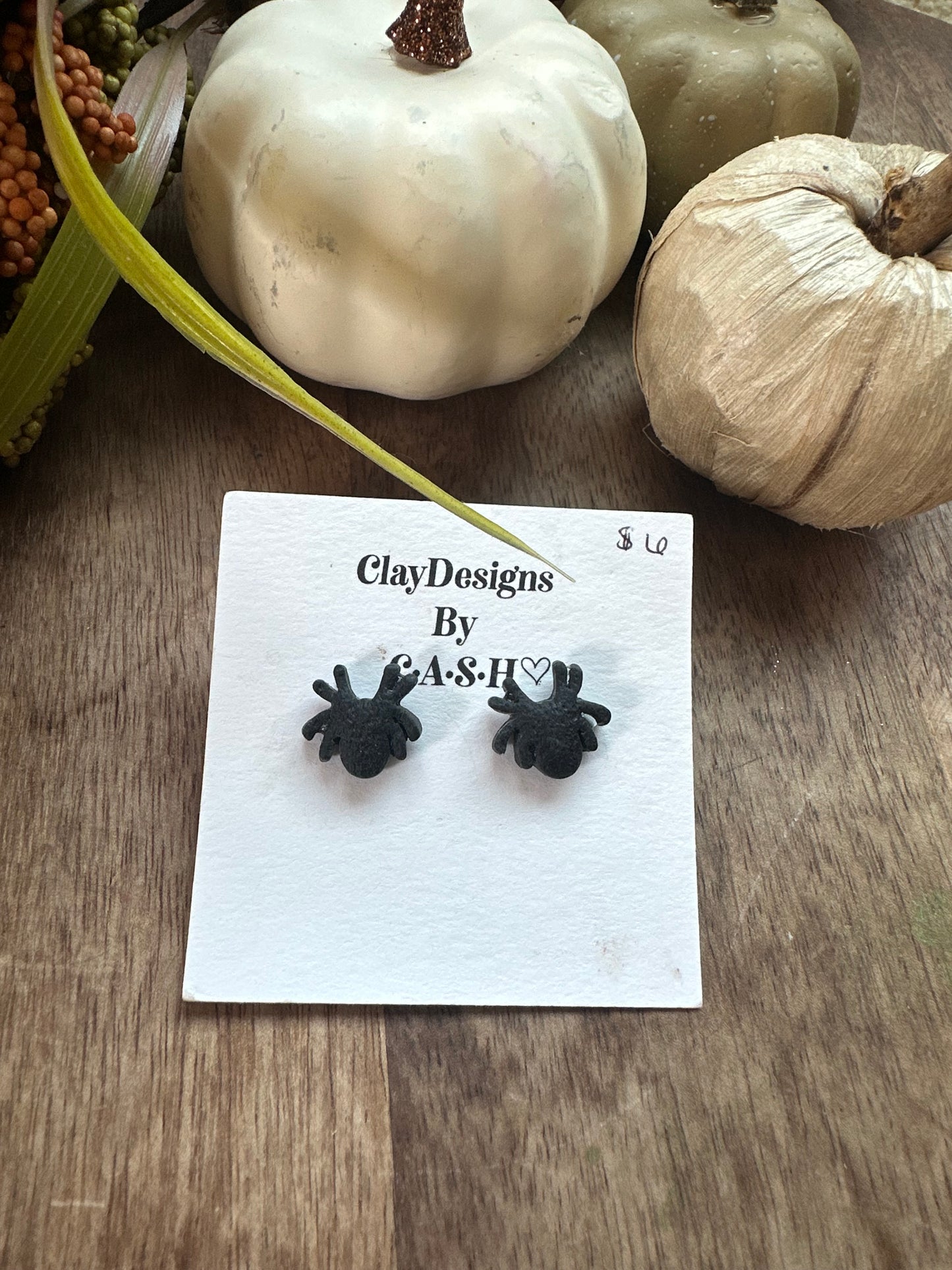 Spider studs