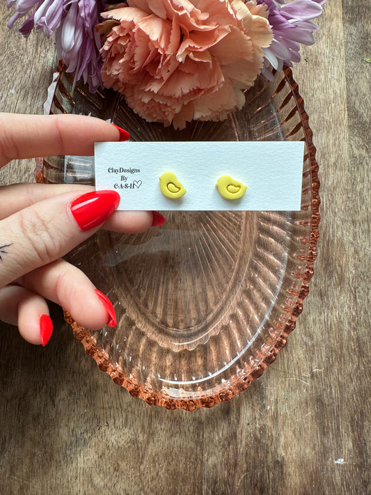 Yellow chick stud