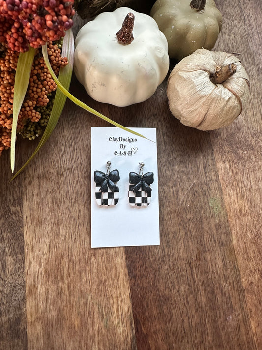 Checkered pumpkin bow dangles