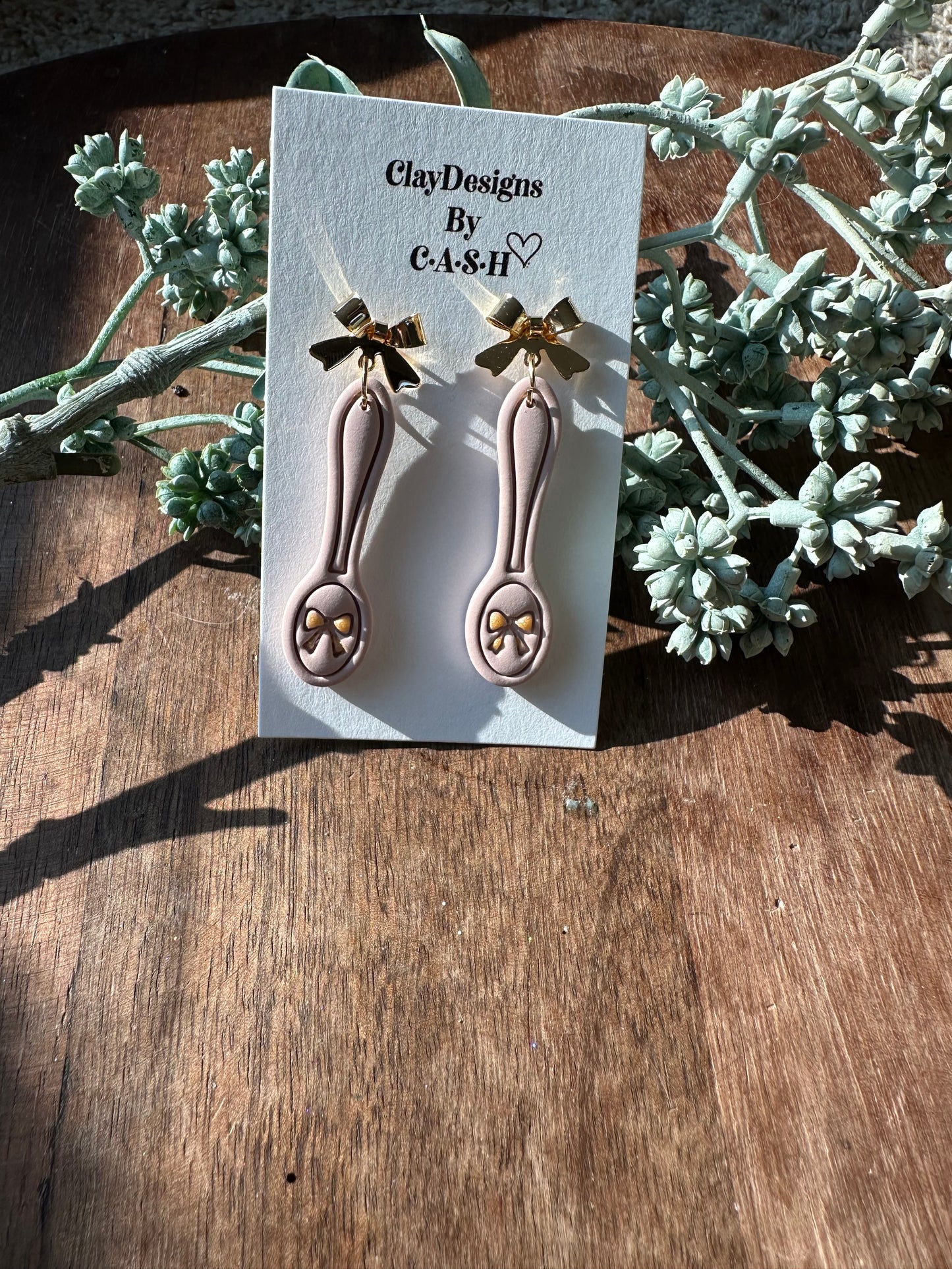 Pink and gold bow spoon dangle