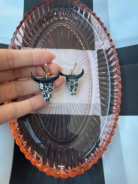 Cheetah bull dangles