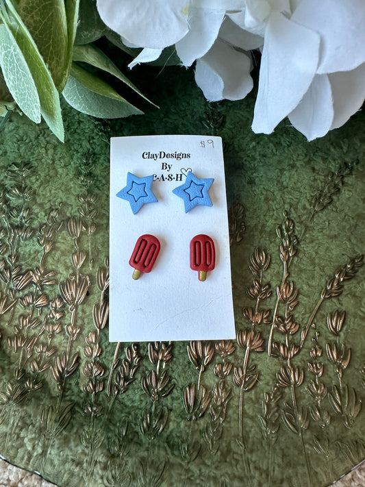 2 pack of stud earrings