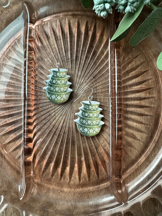 Green stacked Pyrex’s