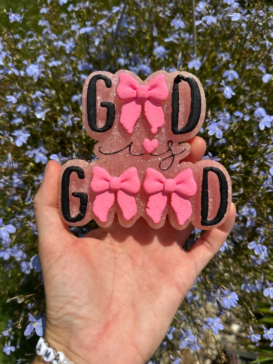 Light pink god is good freshie