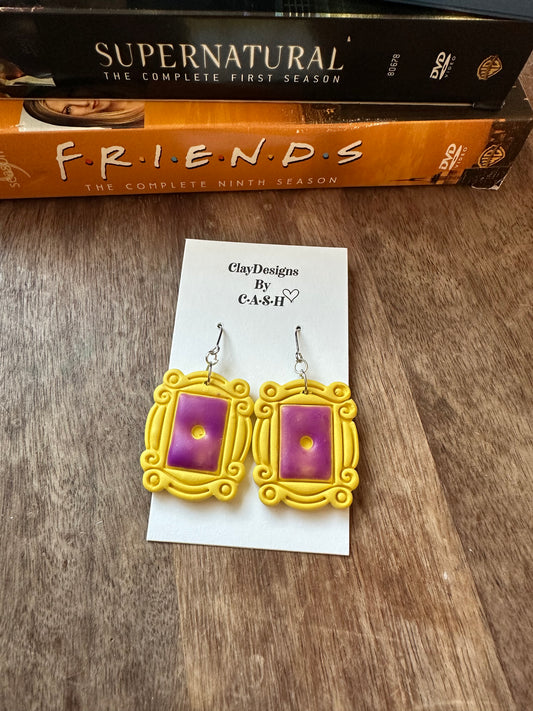 Picture frame dangles