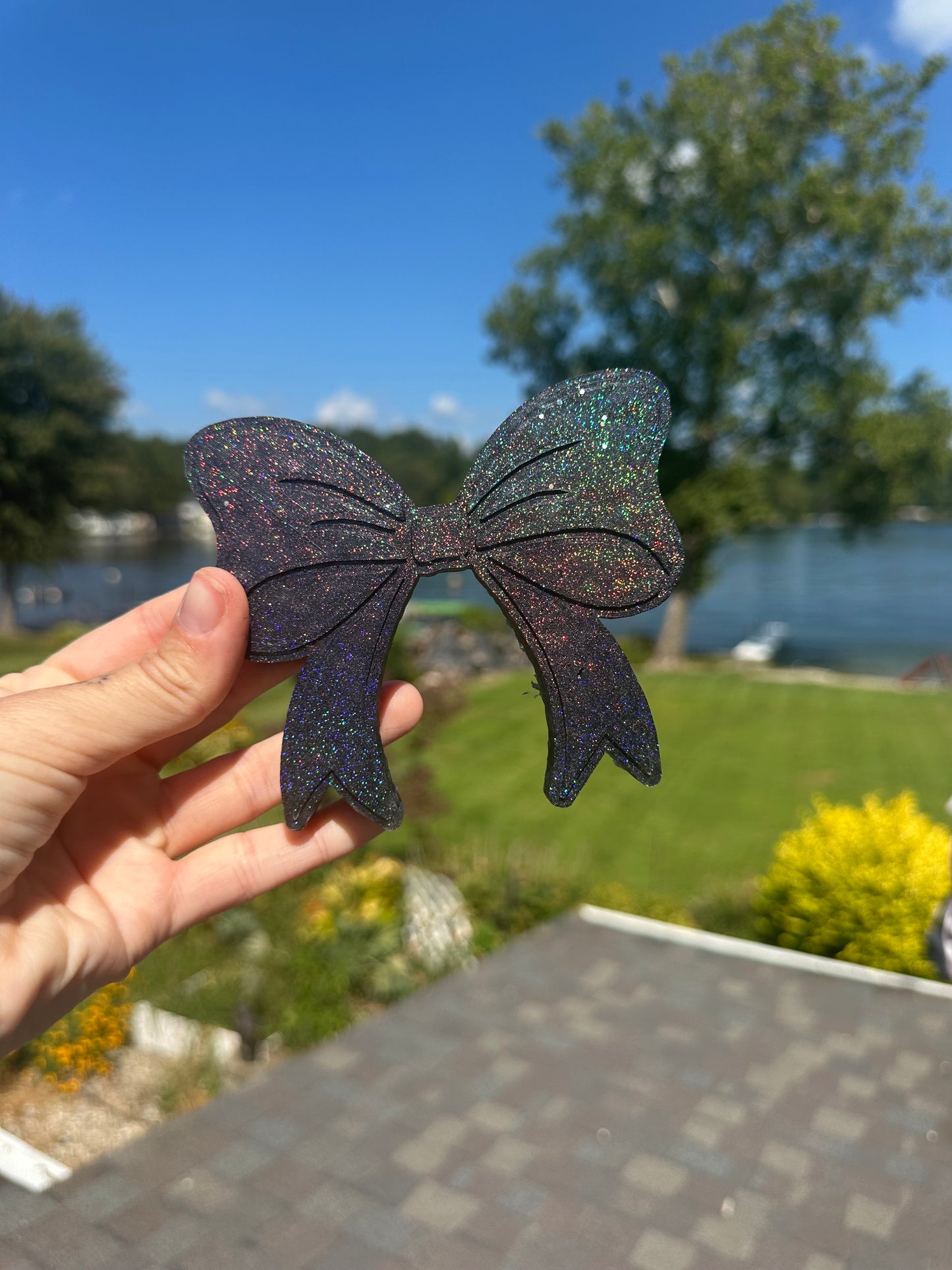 Black bow freshie