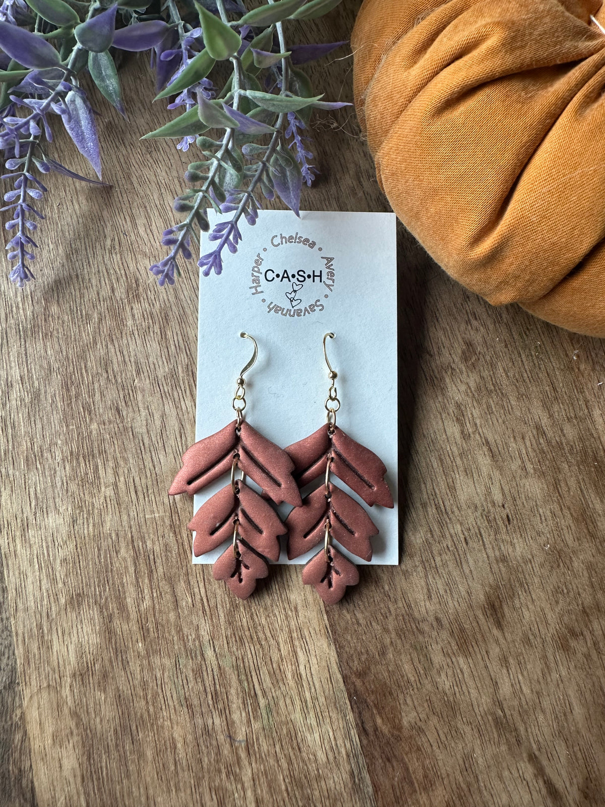 Brown rustic leaf dangles