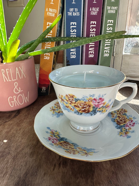 Coastal waters teacup candle