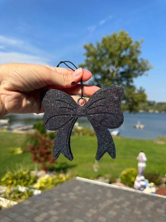 Black sparkly bow freshie