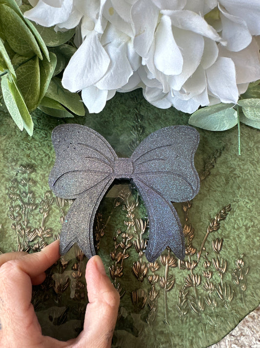 Black shimmer bow freshie (2)